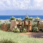 Alissachni Seaside Отель
