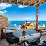 Alissachni Seaside Отель 4*
