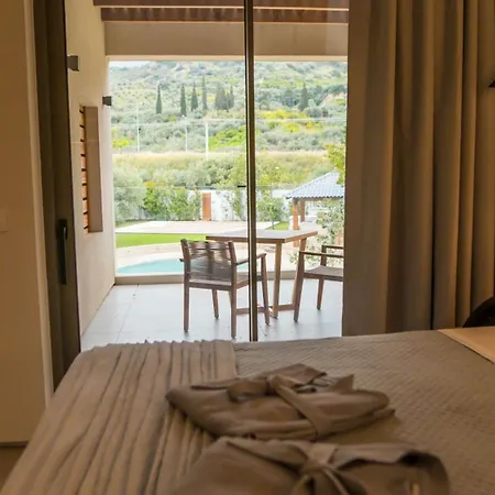Hotel Alissachni Seaside 4*