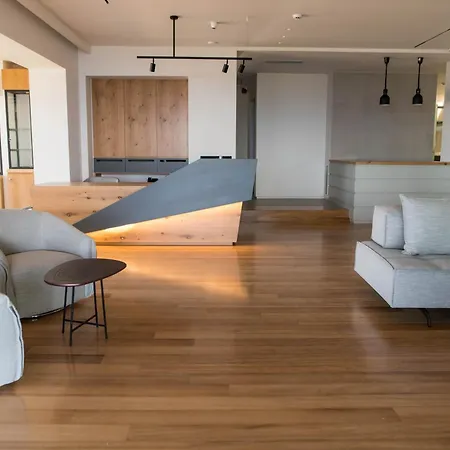 Alissachni Seaside 호텔 데르베니