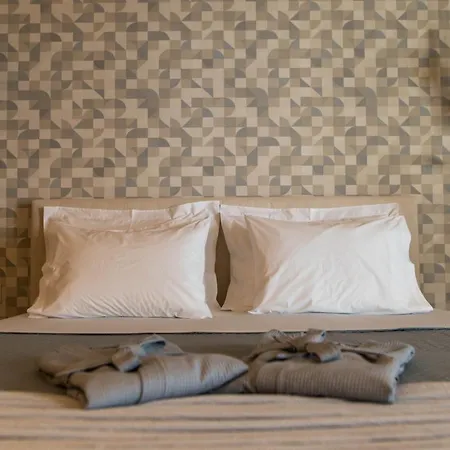 Alissachni Seaside 4*