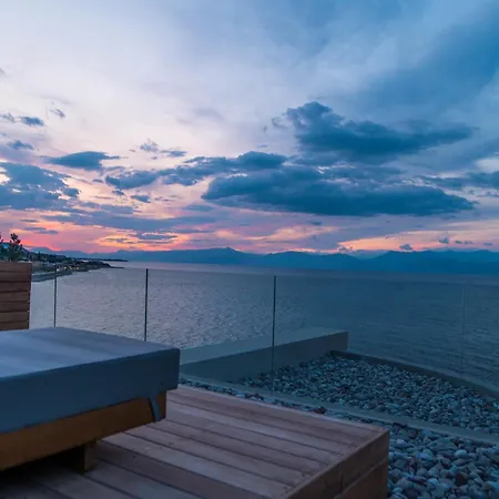Ξενοδοχείο Alissachni Seaside 4*