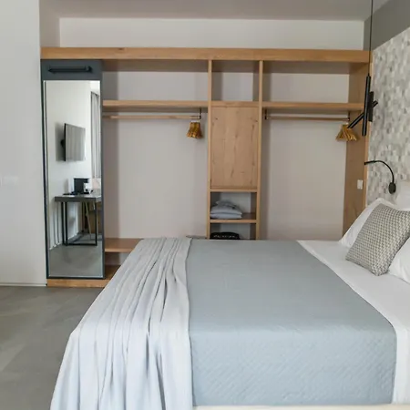 Alissachni Seaside 4*