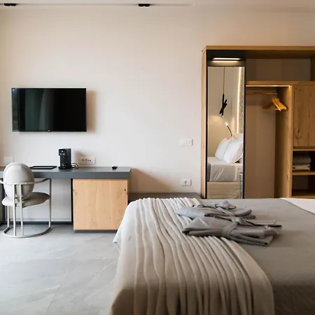 Alissachni Seaside Hotel