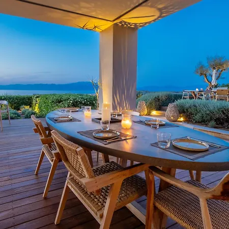 Alissachni Seaside 4*