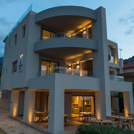 Alissachni Seaside 호텔