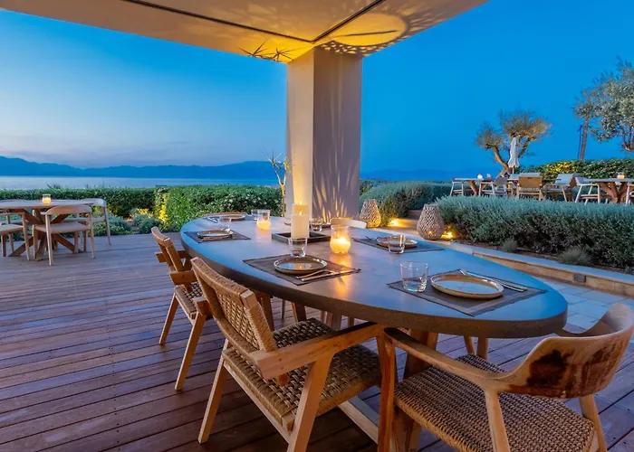 Alissachni Seaside 4*