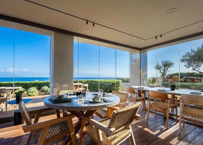 Alissachni Seaside Hotel