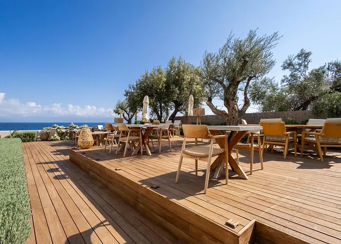 Hotel Alissachni Seaside