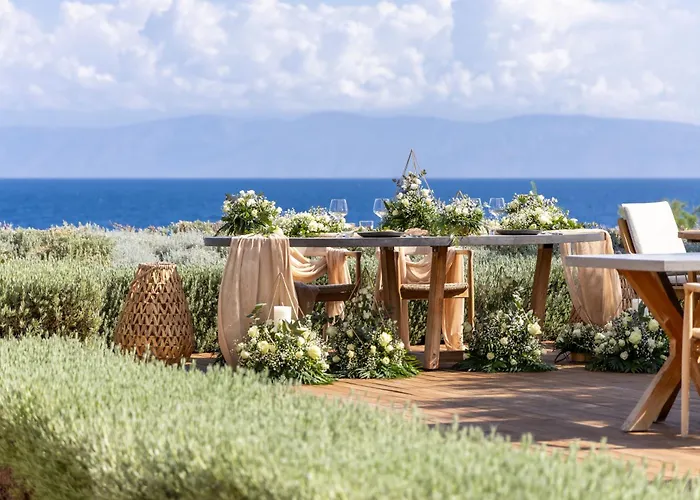 Alissachni Seaside Hotel