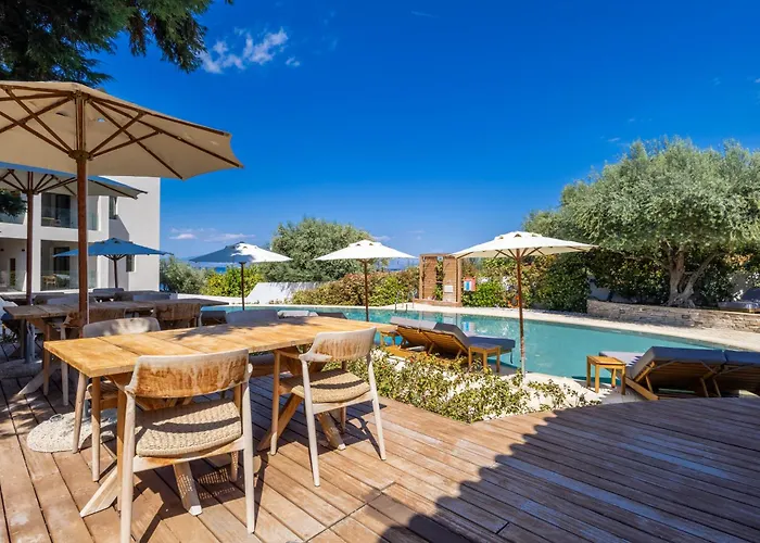 Alissachni Seaside Hotel 4*