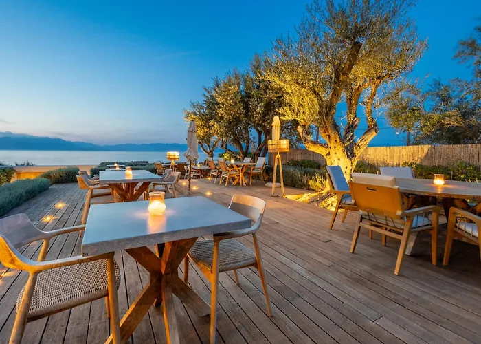 Alissachni Seaside Hotel Dhervénion